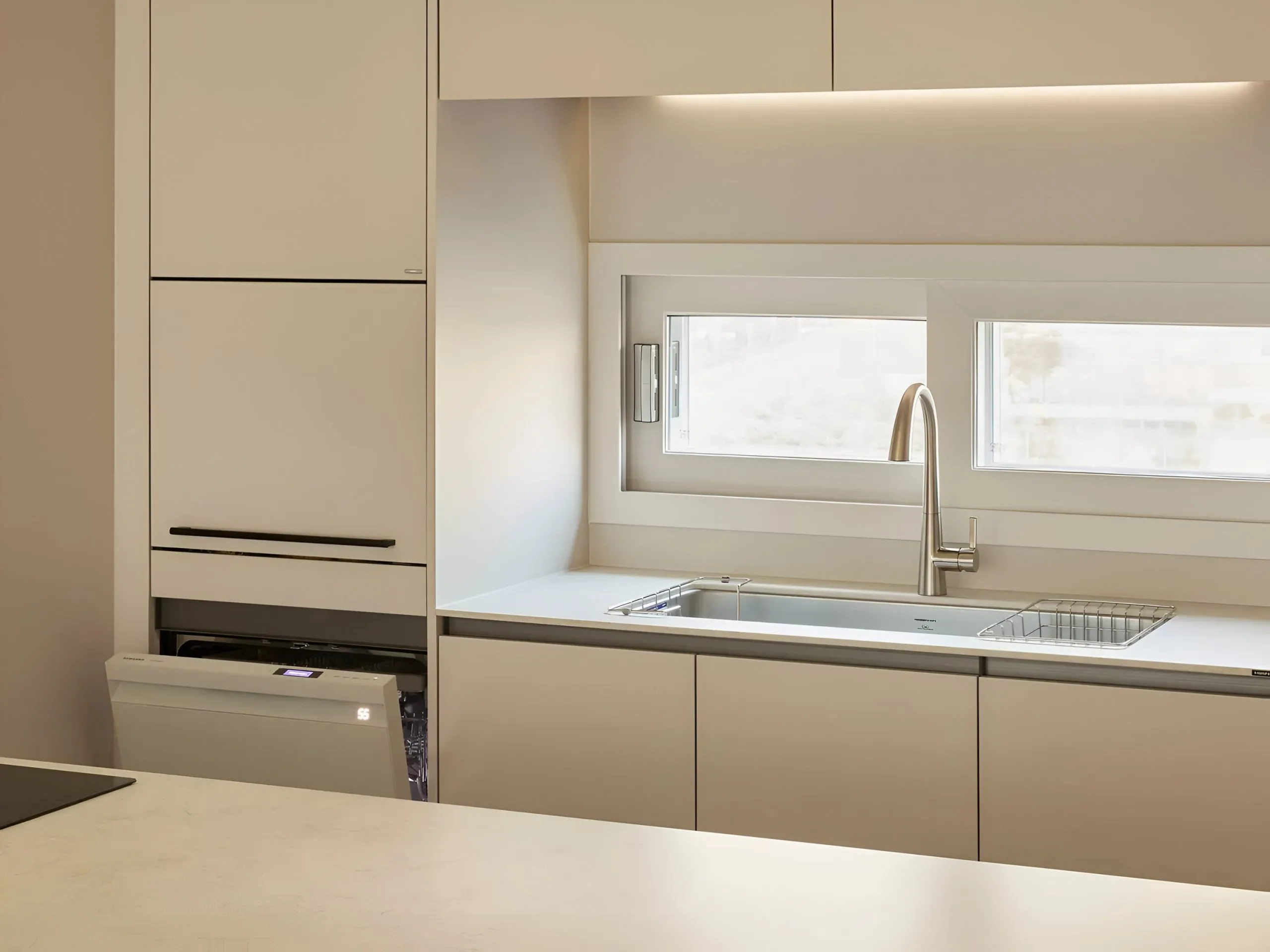 Top Mẫu Tủ Bếp Đẹp Hiện Đại: Tủ Bếp Gỗ Công Nghiệp Phủ Melamine GP Furniture 7 1736411350474_0f6146