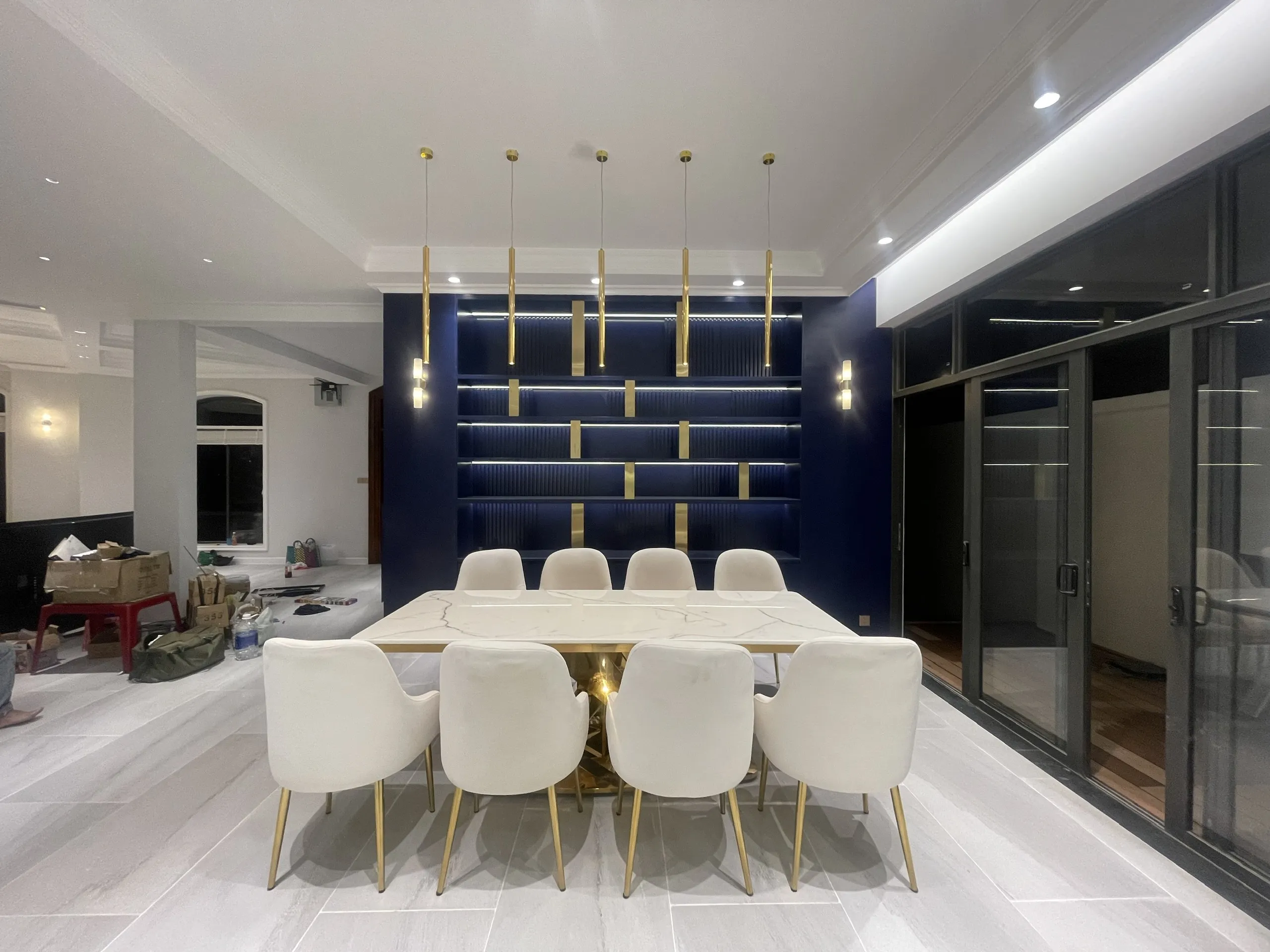 Thiết Kế Tủ Bếp Tân Cổ Điển Hiện Đại: Sự Kết Hợp Tinh Tế Cho Không Gian Sang Trọng 20 Z6009193950844_21929aea0507ce70ee5a8b781d042ebb