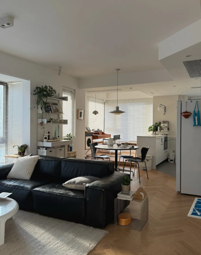 mid-century modern