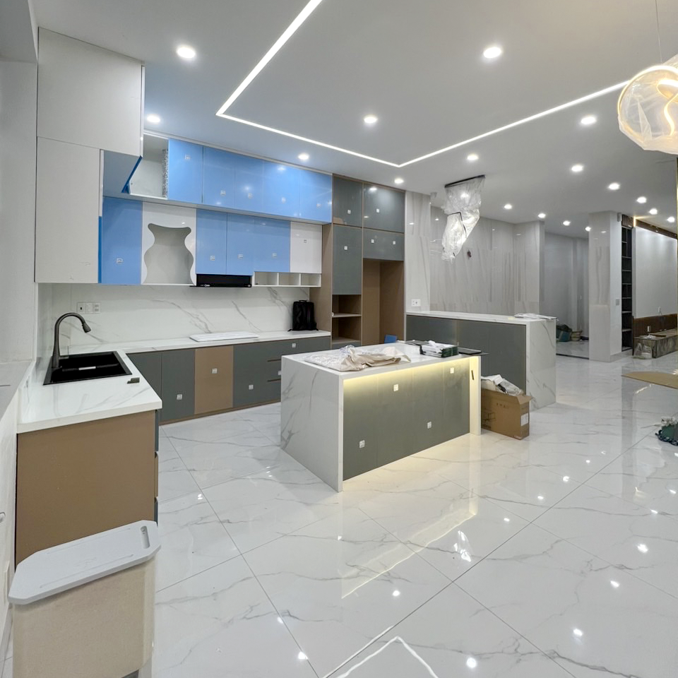 Hệ Tủ Bếp Acrylic Màu Hạnh Nhân GP 7 Bếp Gỗ Công Nghiệp Acrylic Gói Tủ Bếp Cao Cấp Tubepgp.vn 3