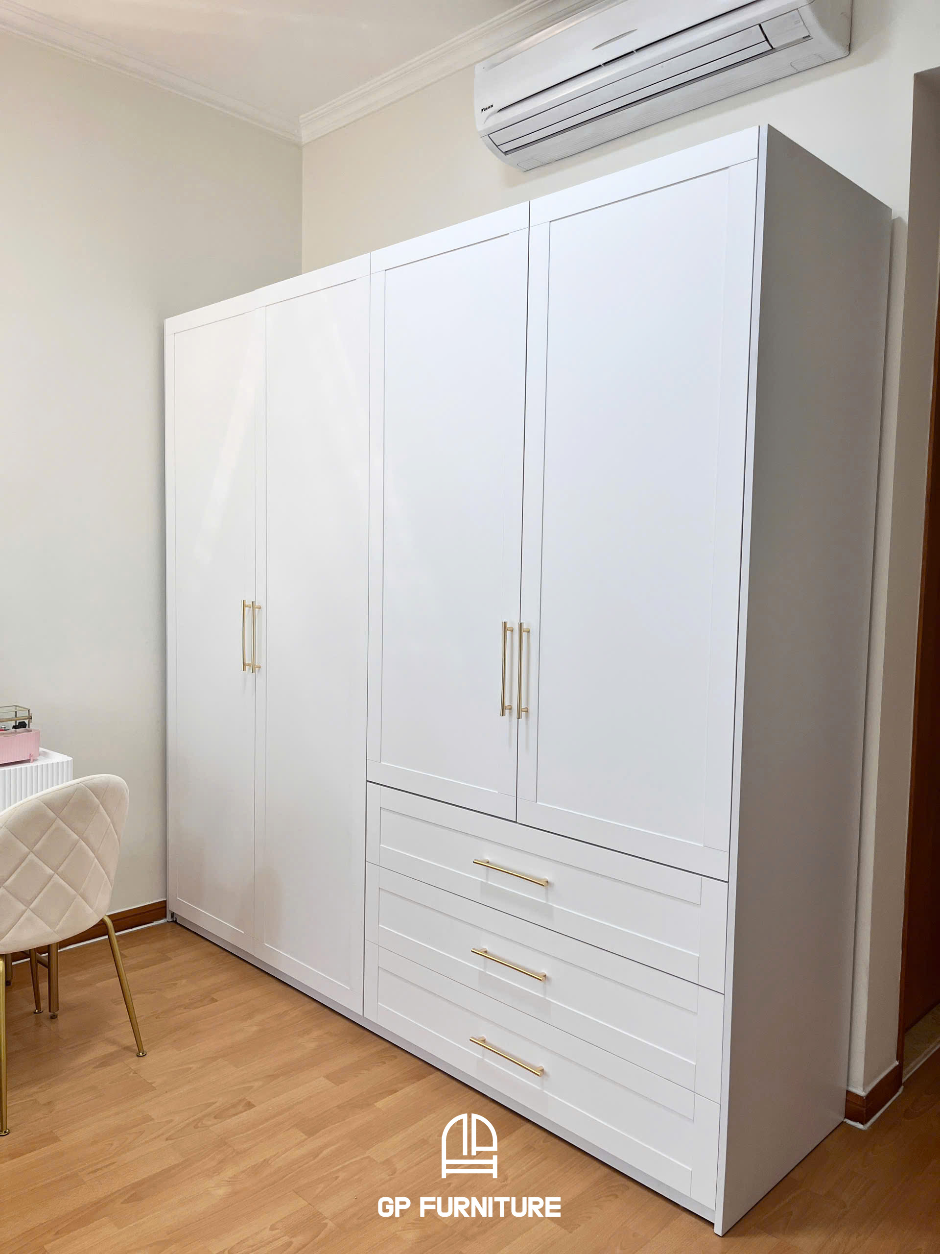 Z6129822062787_73dd3a8de37cc0a9553d731a609b9e9c