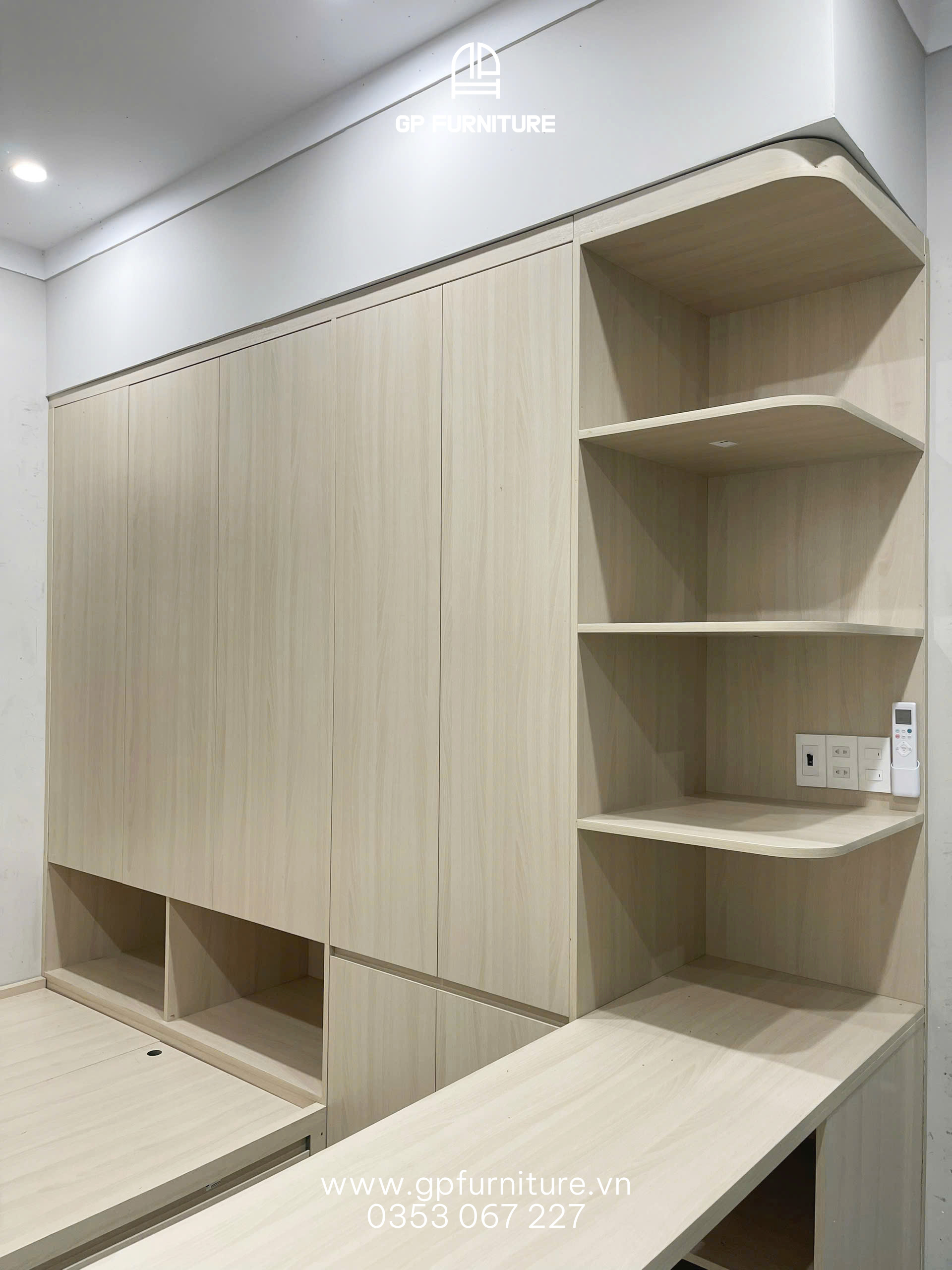 Z6842306472359_81944226fd9db2d23721edc1e1974100