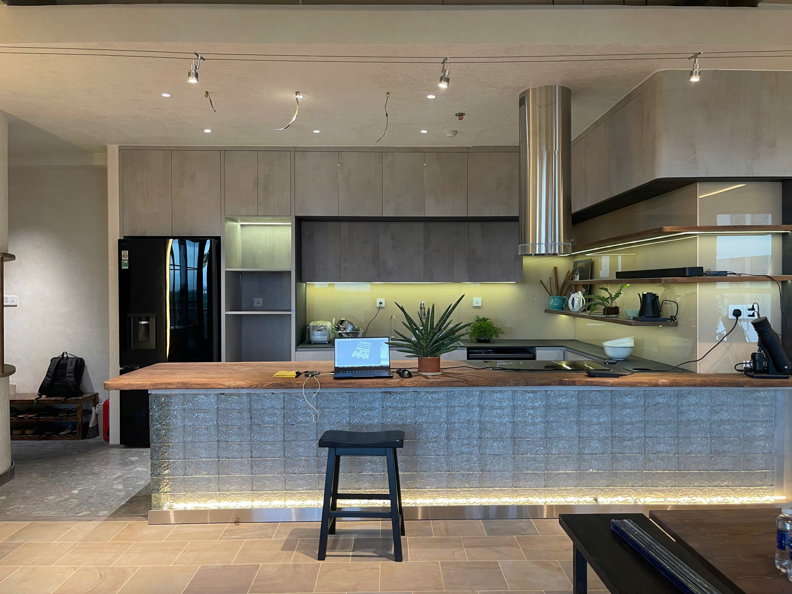 Z7239482171495_9aca8522f3e43a54eb258ec192f5da7a