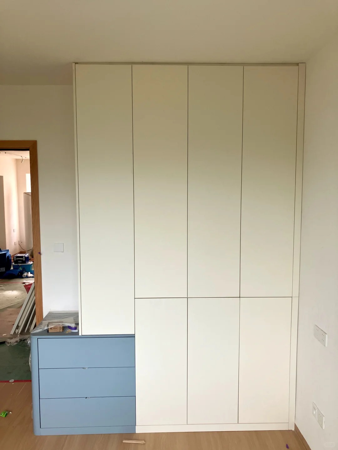 抄作业成功🤩🤩衣柜撞色搭配设计yyds_1_阿纯在装修_来自小红书网页版